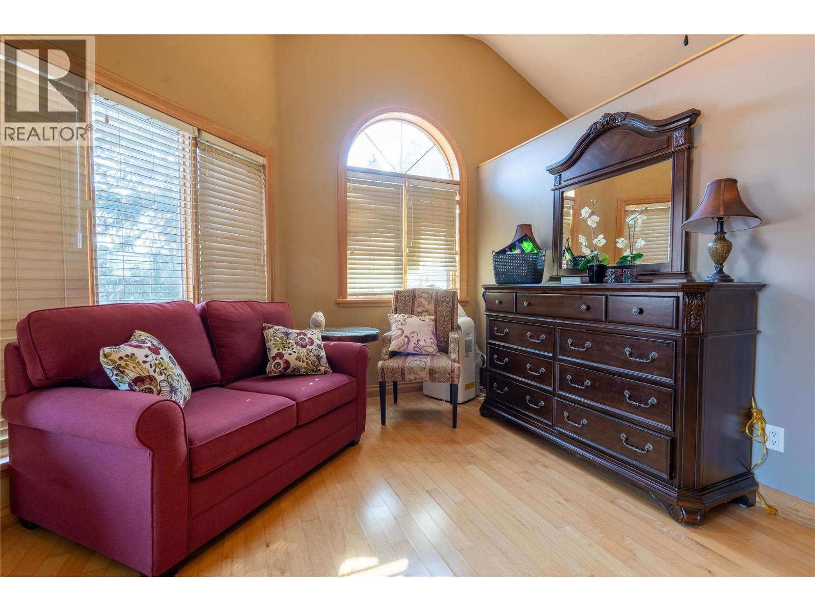 1722 WEST LAKE Drive - 44