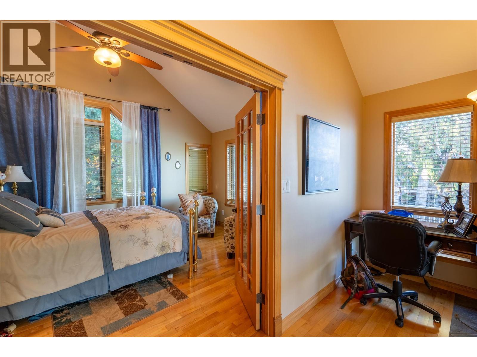 1722 WEST LAKE Drive - 54