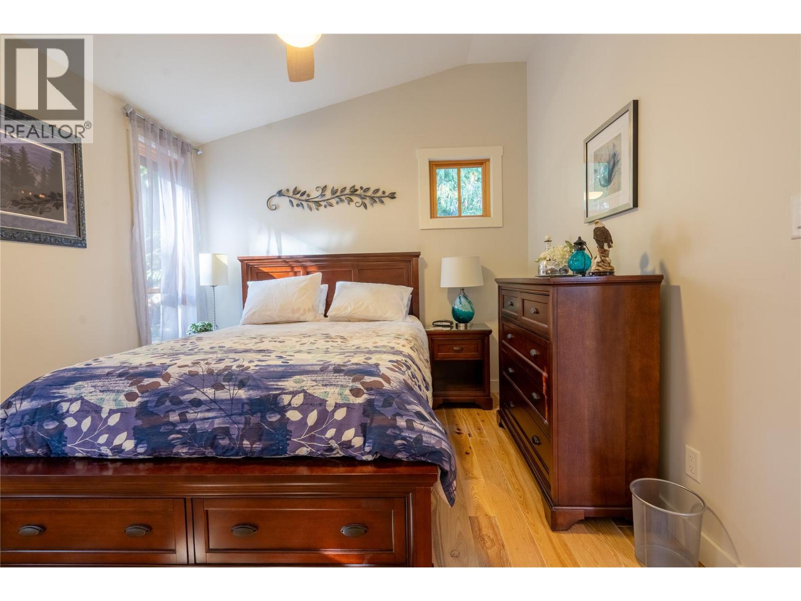 1722 WEST LAKE Drive - 86