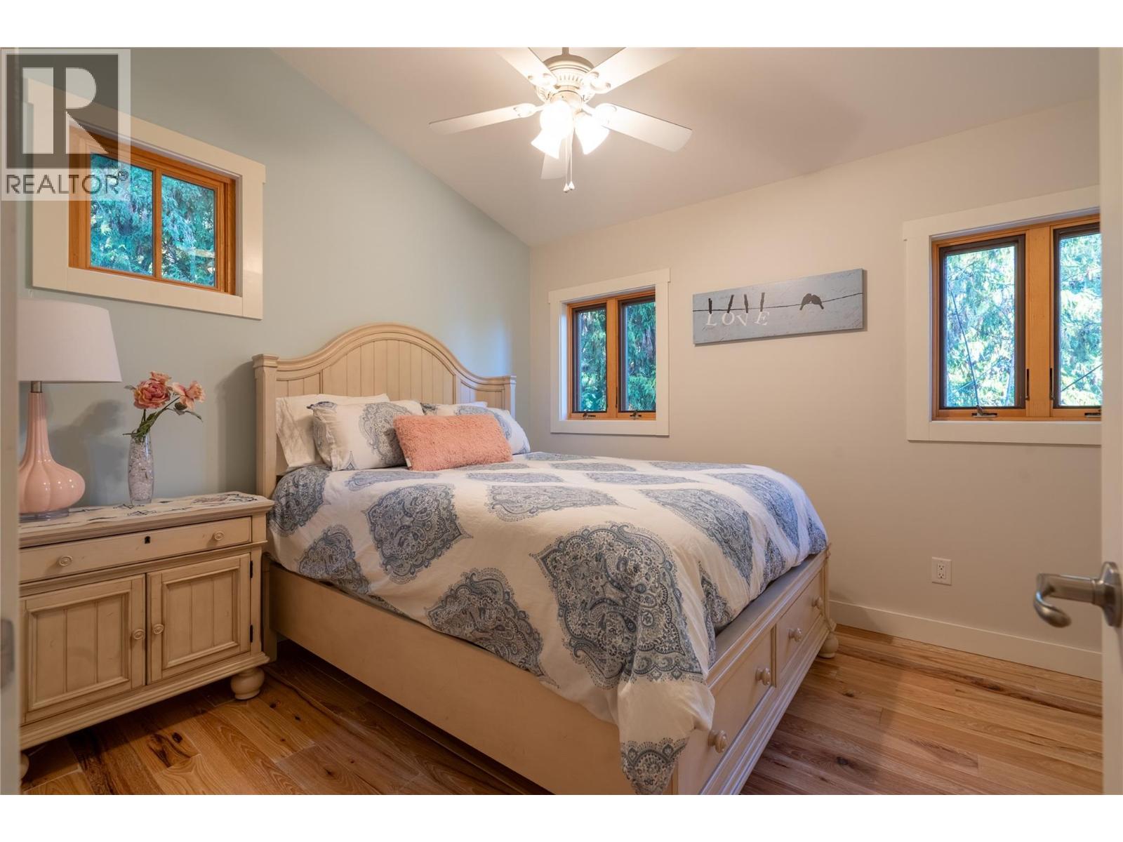 1722 WEST LAKE Drive - 89