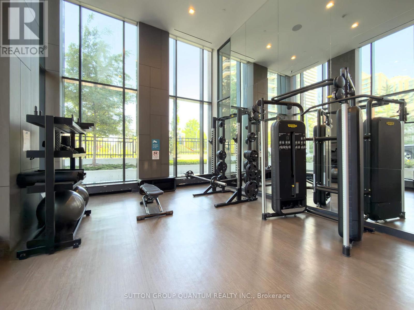 #316 15 HOLMES AVENUE - 20