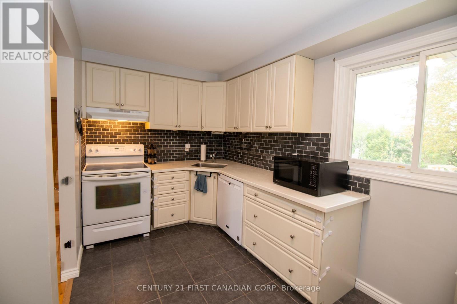 808 DULANEY DRIVE - 10