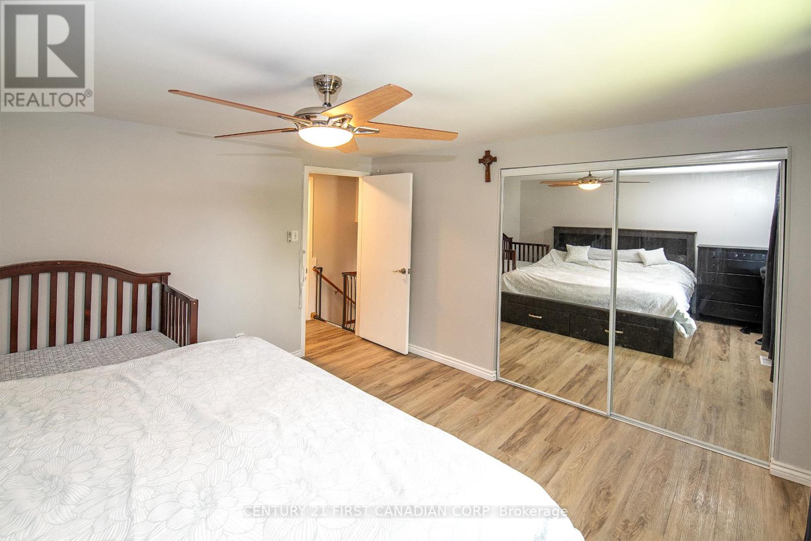 808 DULANEY DRIVE - 16