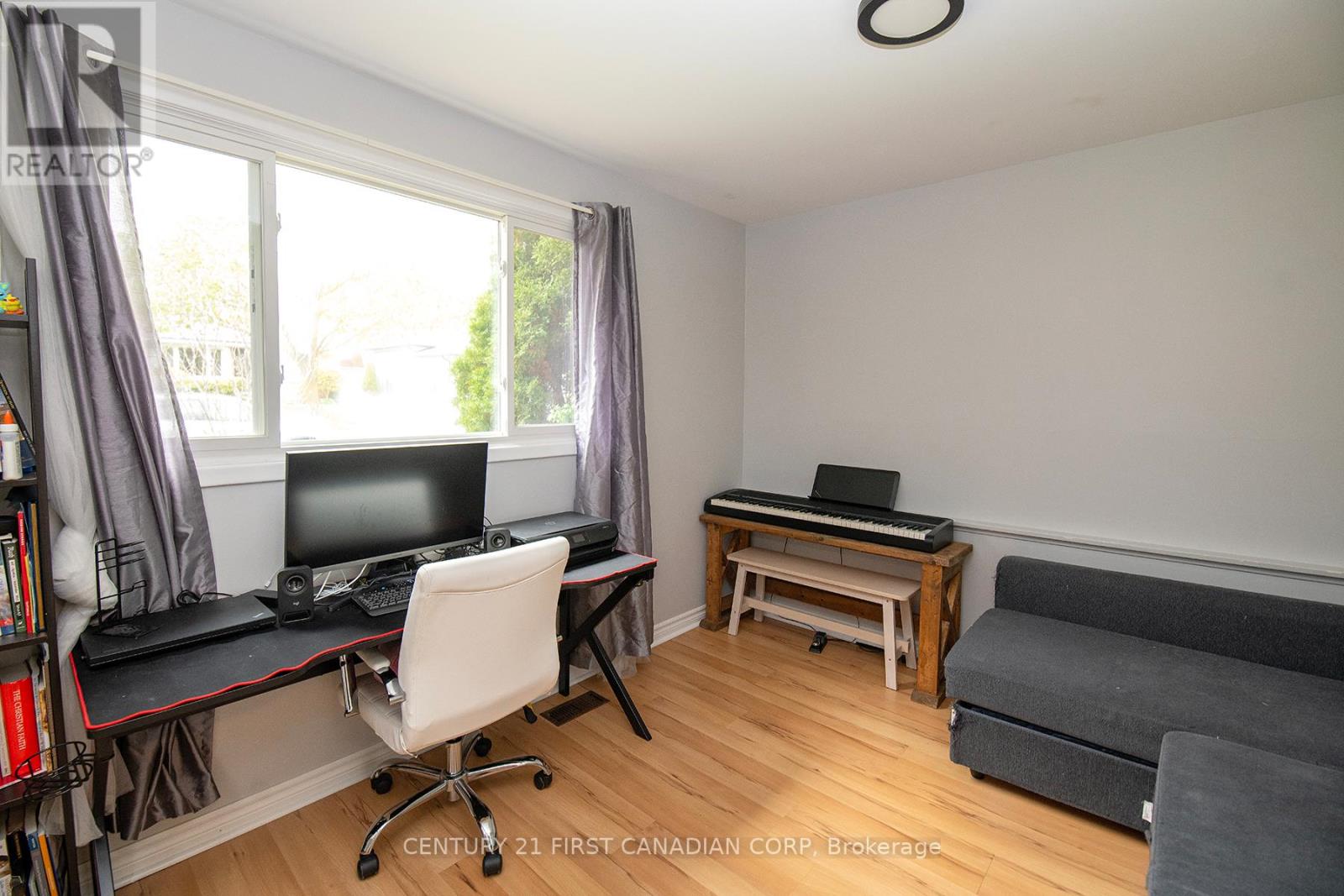 808 DULANEY DRIVE - 21