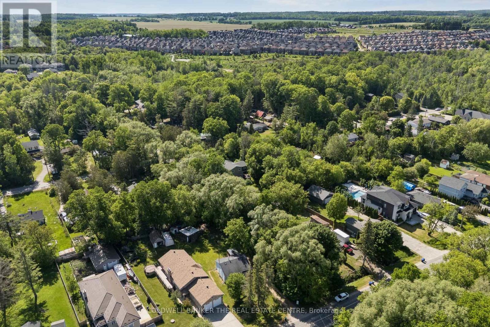 972 GILMORE AVENUE - 38