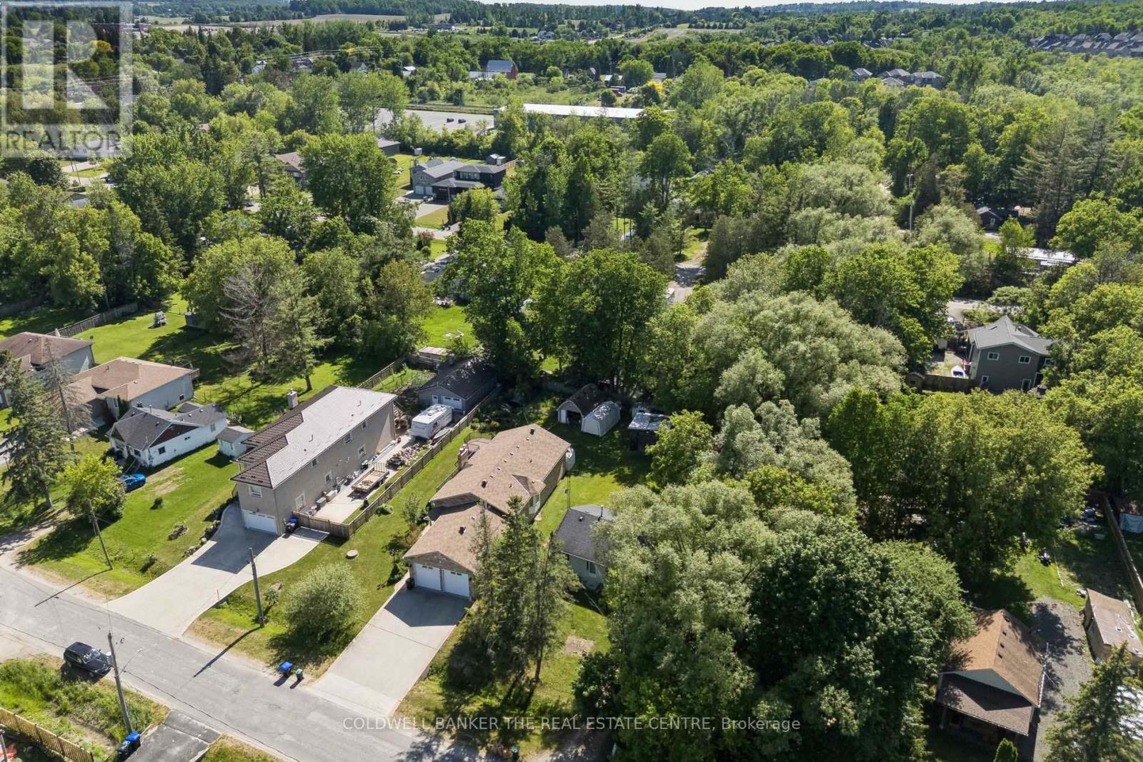 972 GILMORE AVENUE - 41