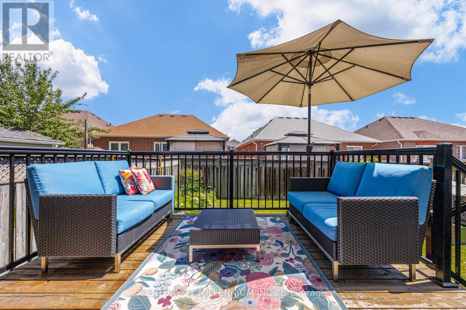 7 BRAMOAK CRESCENT - 34