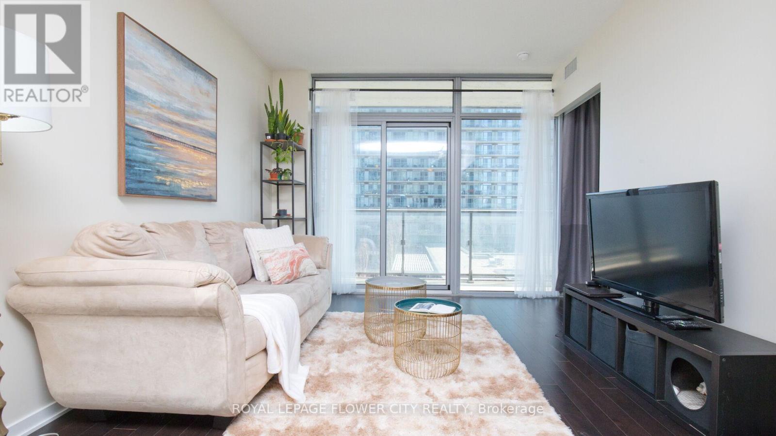 #415 105 THE QUEENSWAY AVENUE - 22