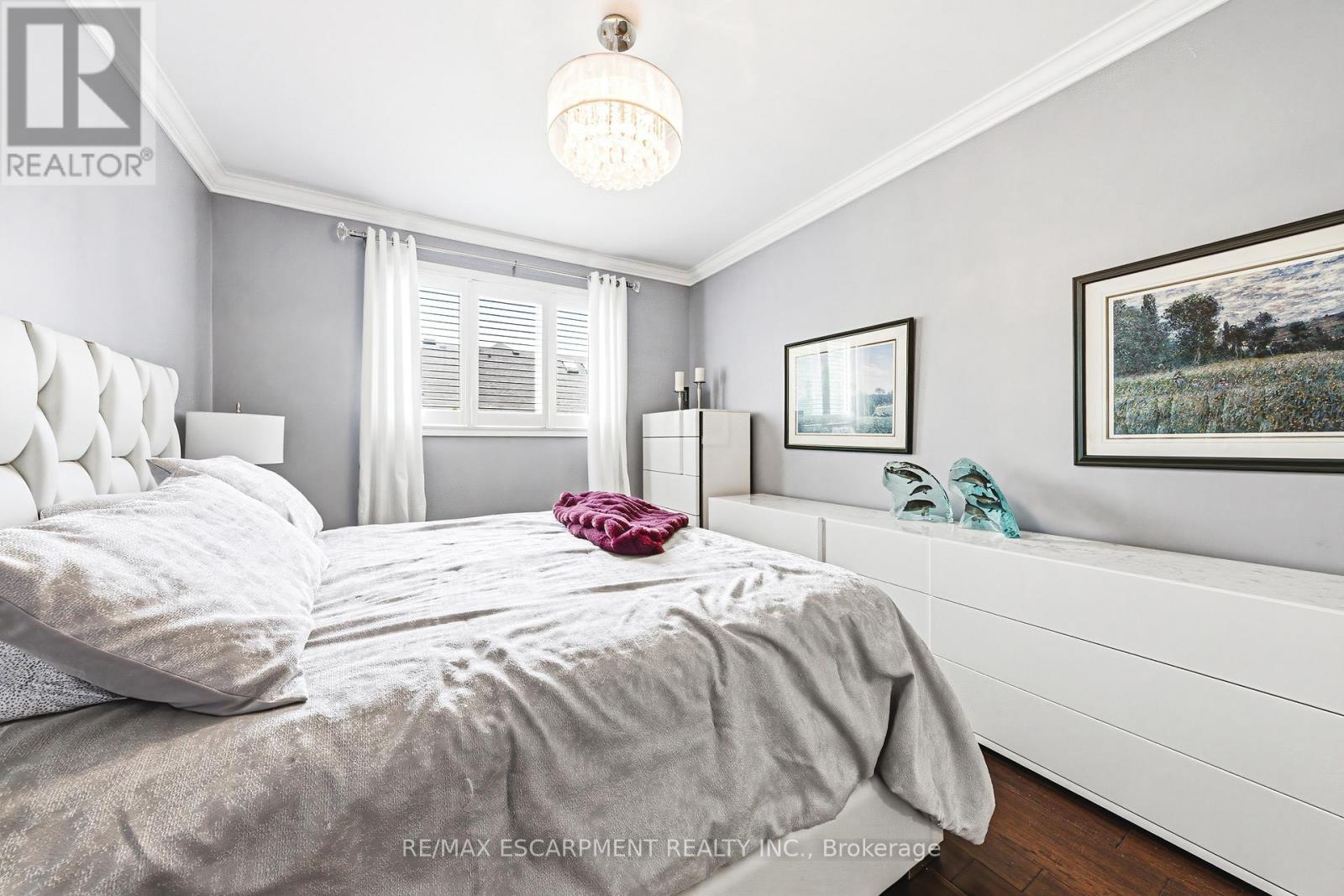 #7 4220 SARAZEN DRIVE - 15