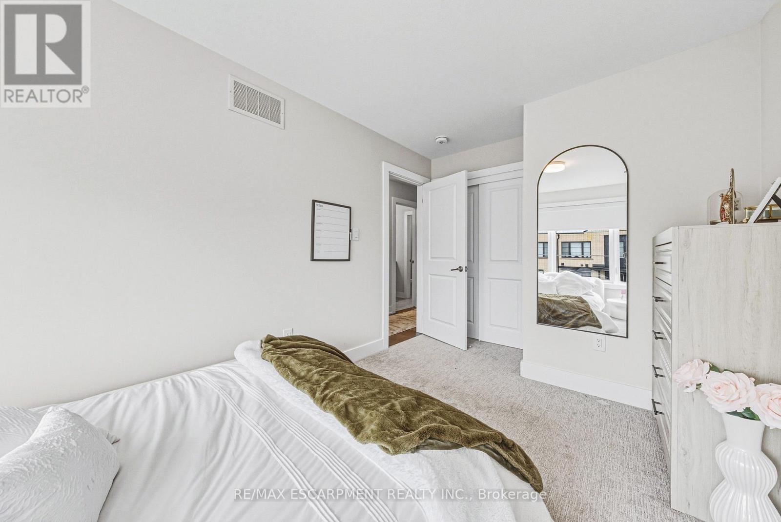 #67 2273 TURNBERRY ROAD - 30