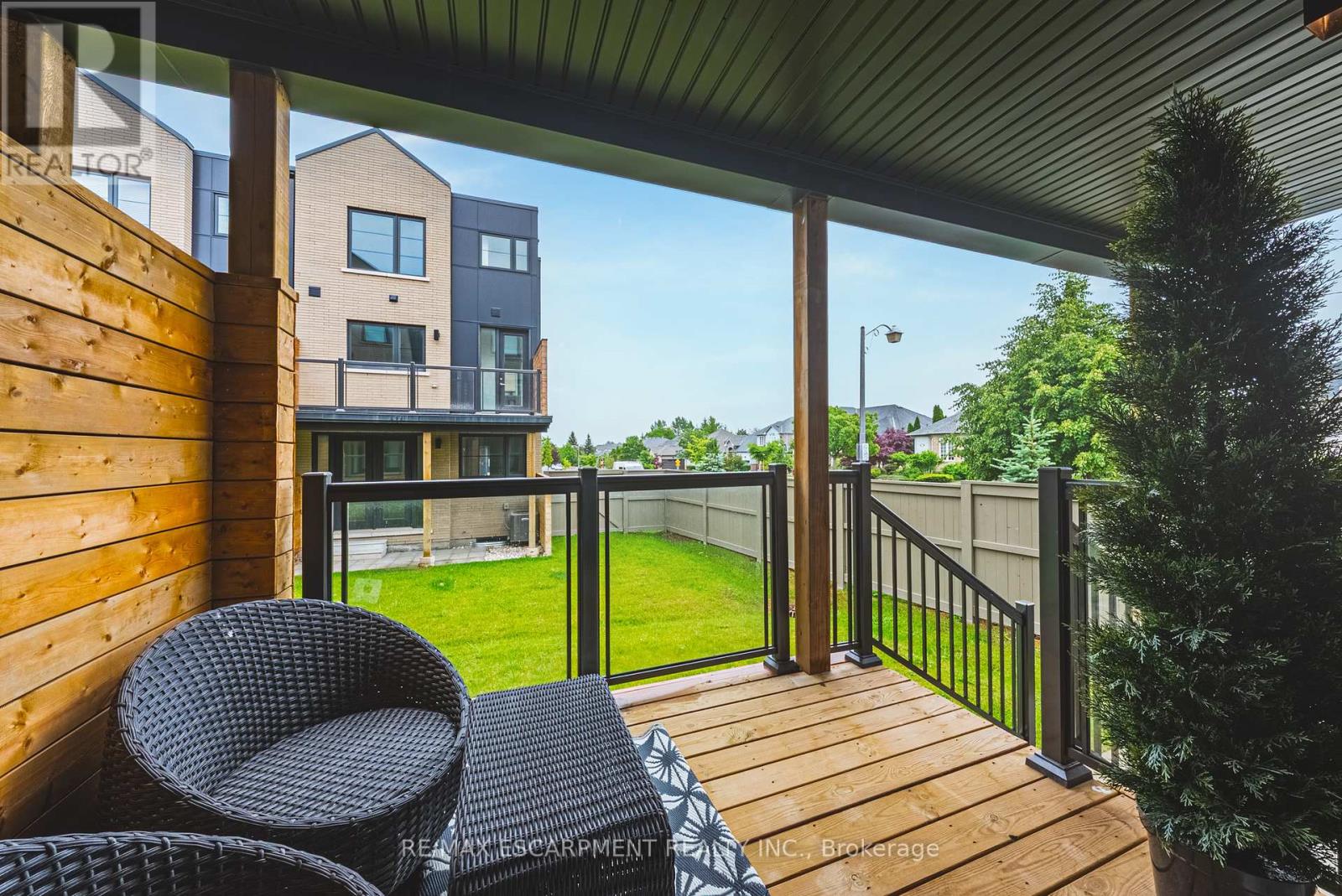 #67 2273 TURNBERRY ROAD - 40