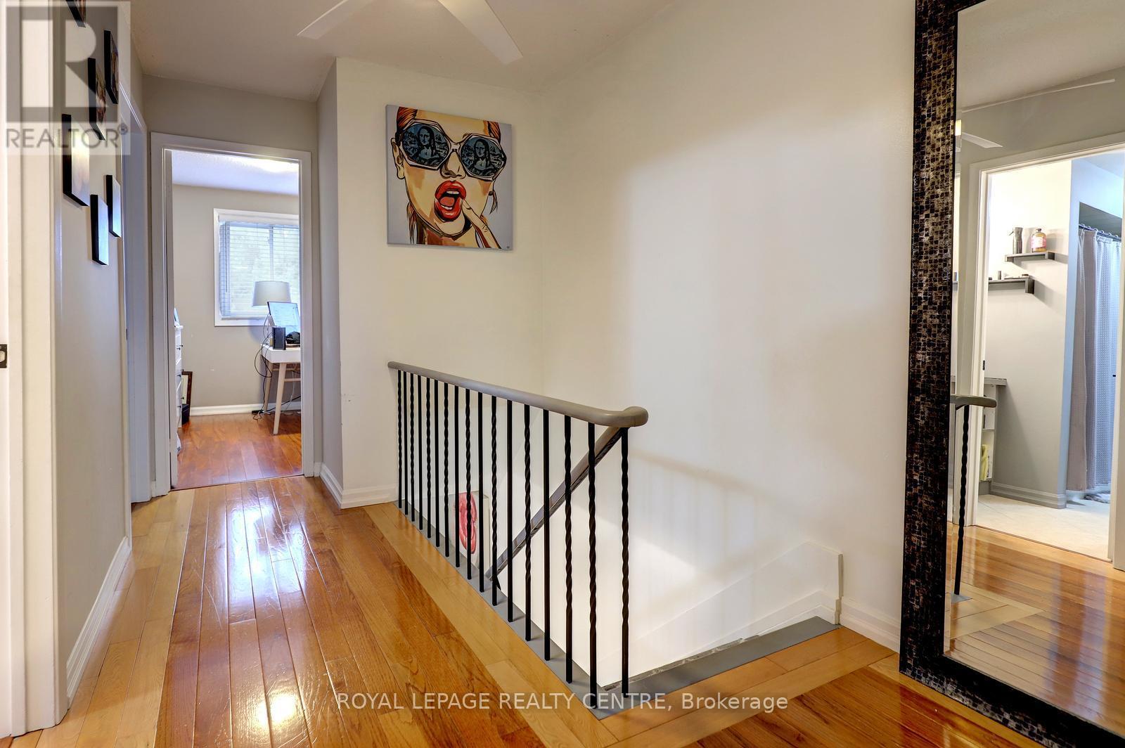 #60 3025 CEDARGLEN GATE - 23