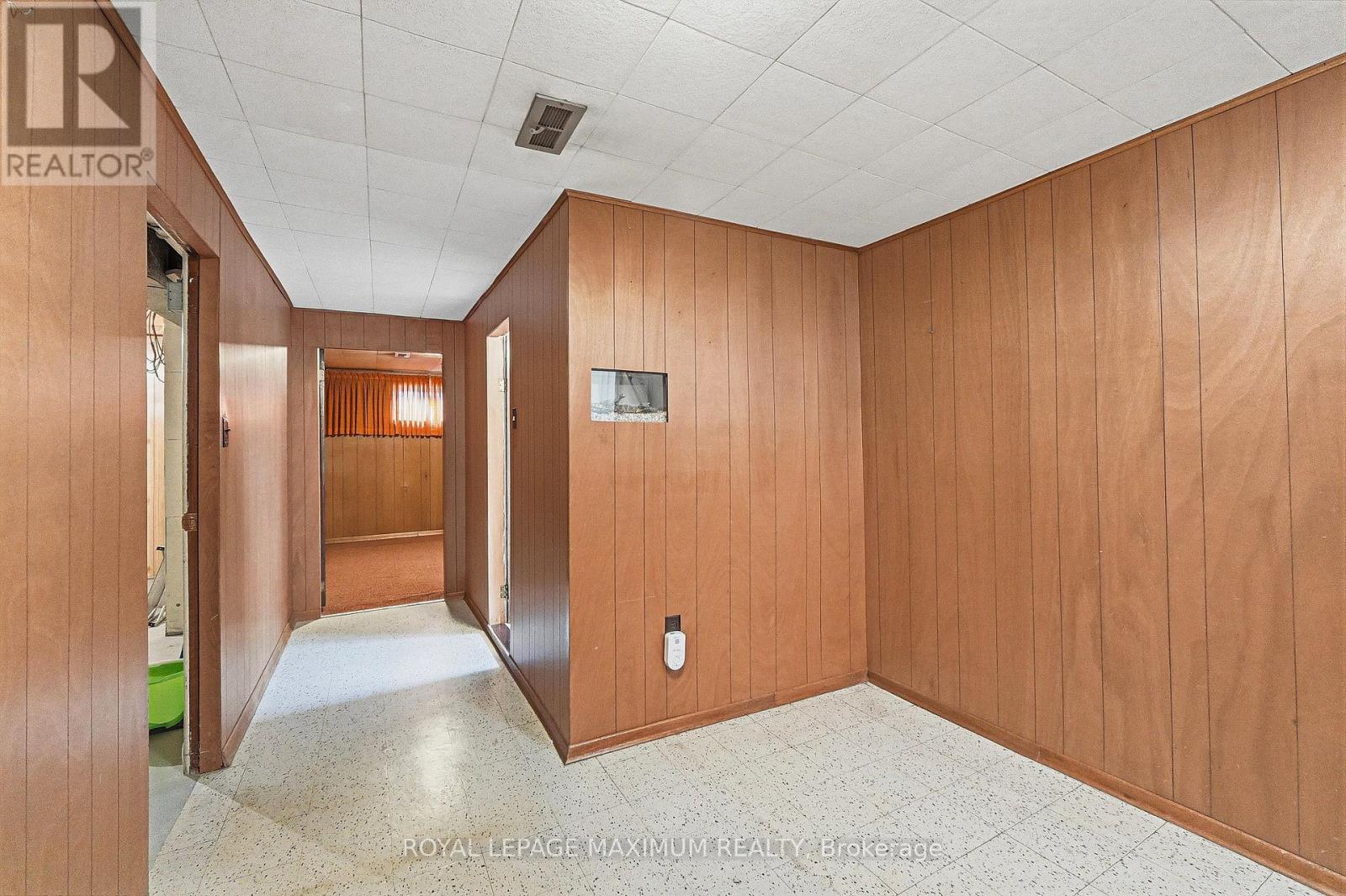 65 MAGELLAN DRIVE - 22
