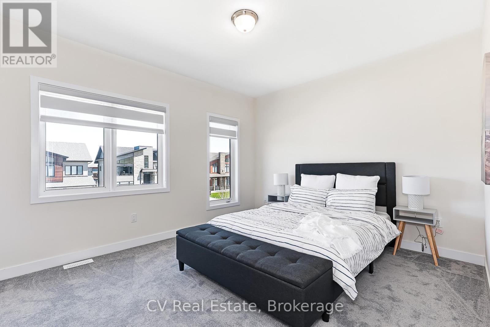 111 STONELEIGH DRIVE - 22