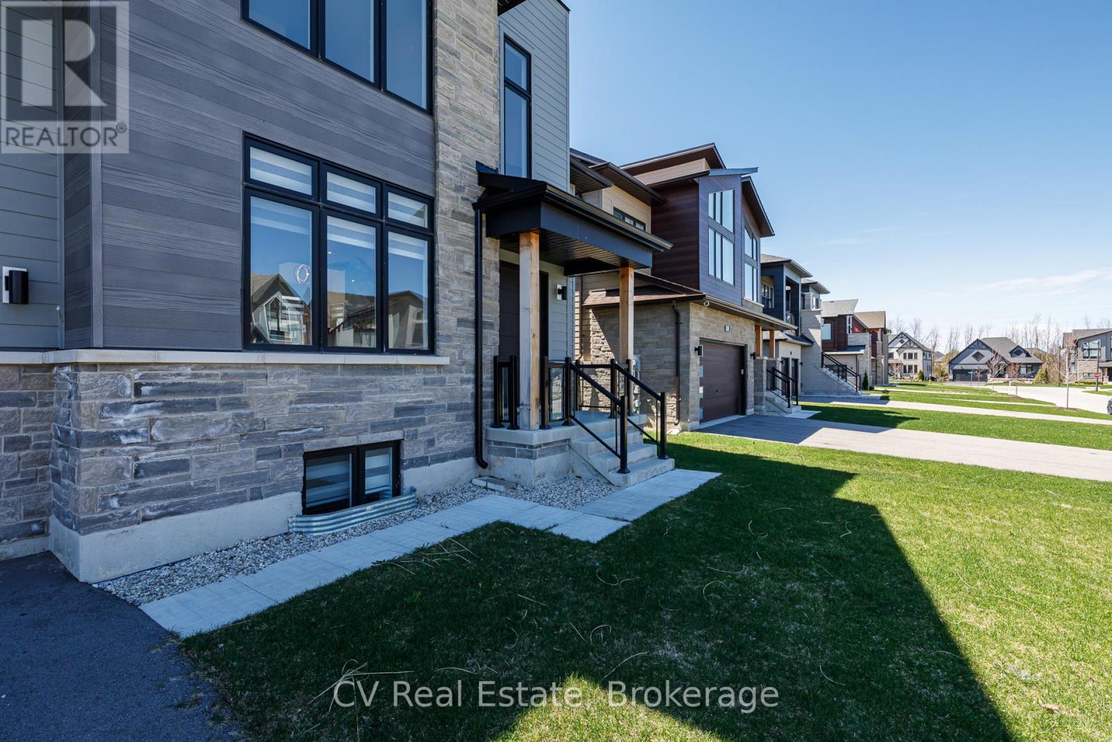 111 STONELEIGH DRIVE - 39
