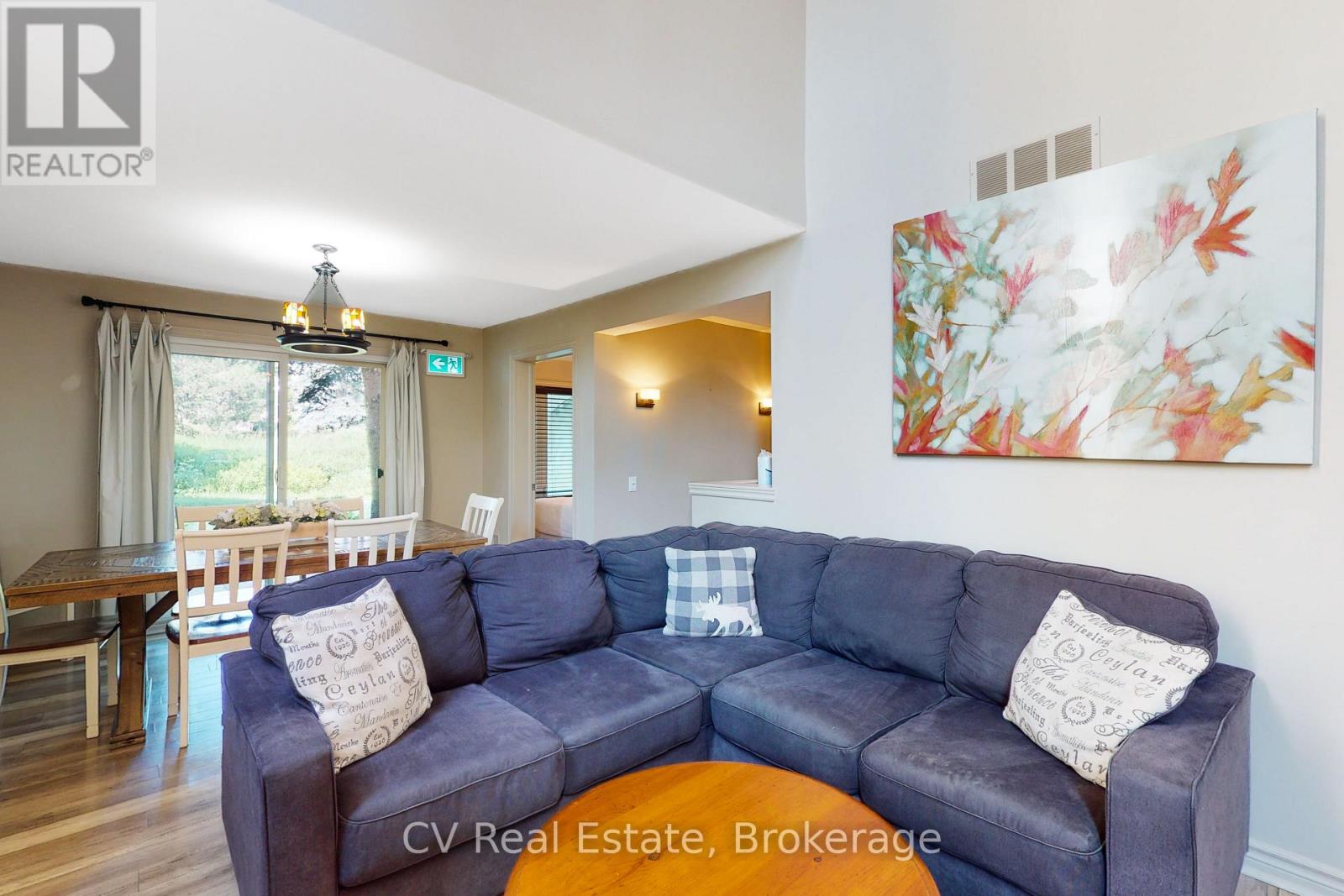 #105 110 FAIRWAY COURT - 5