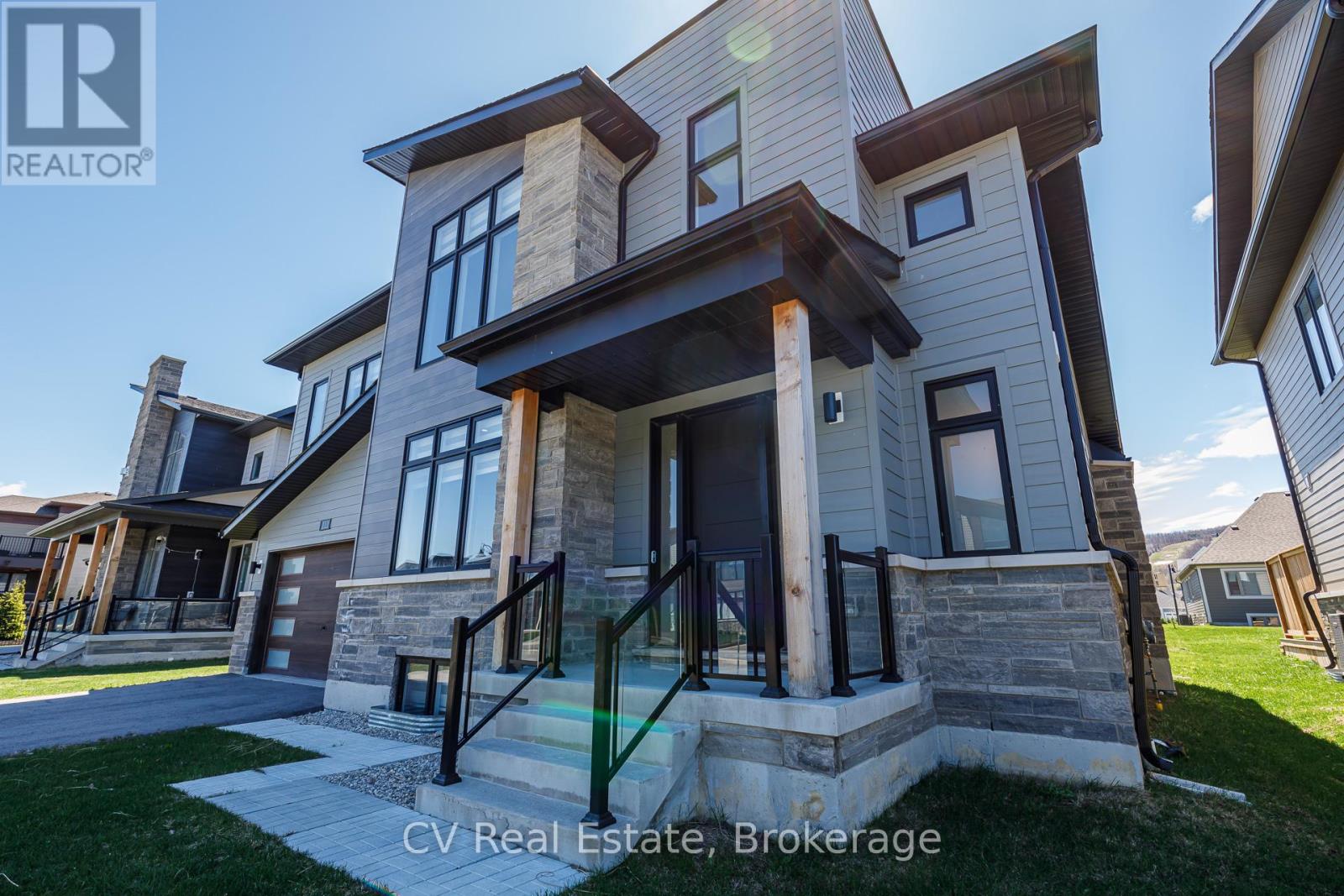 111 STONELEIGH DRIVE - 42