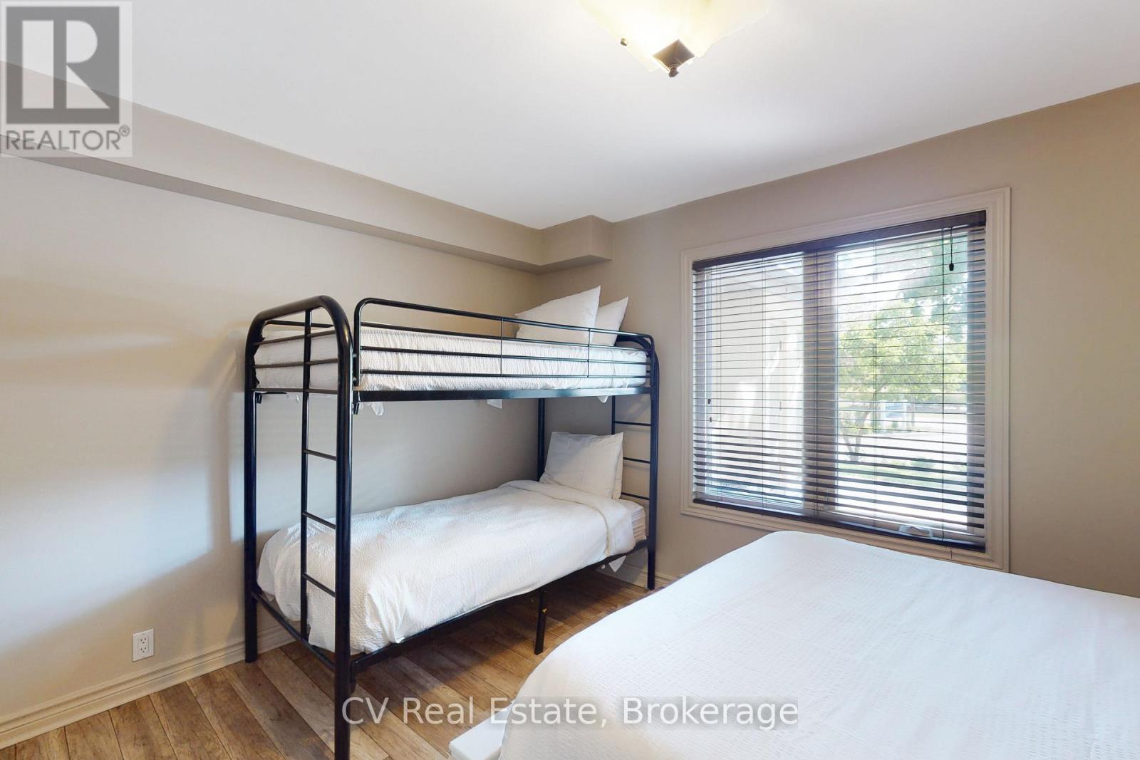 #105 110 FAIRWAY COURT - 18