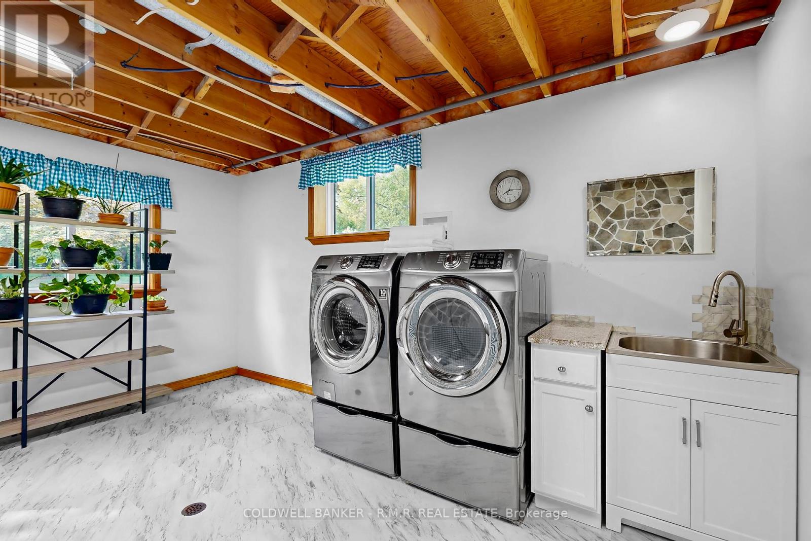 8754 LANGSTAFF ROAD - Image 26