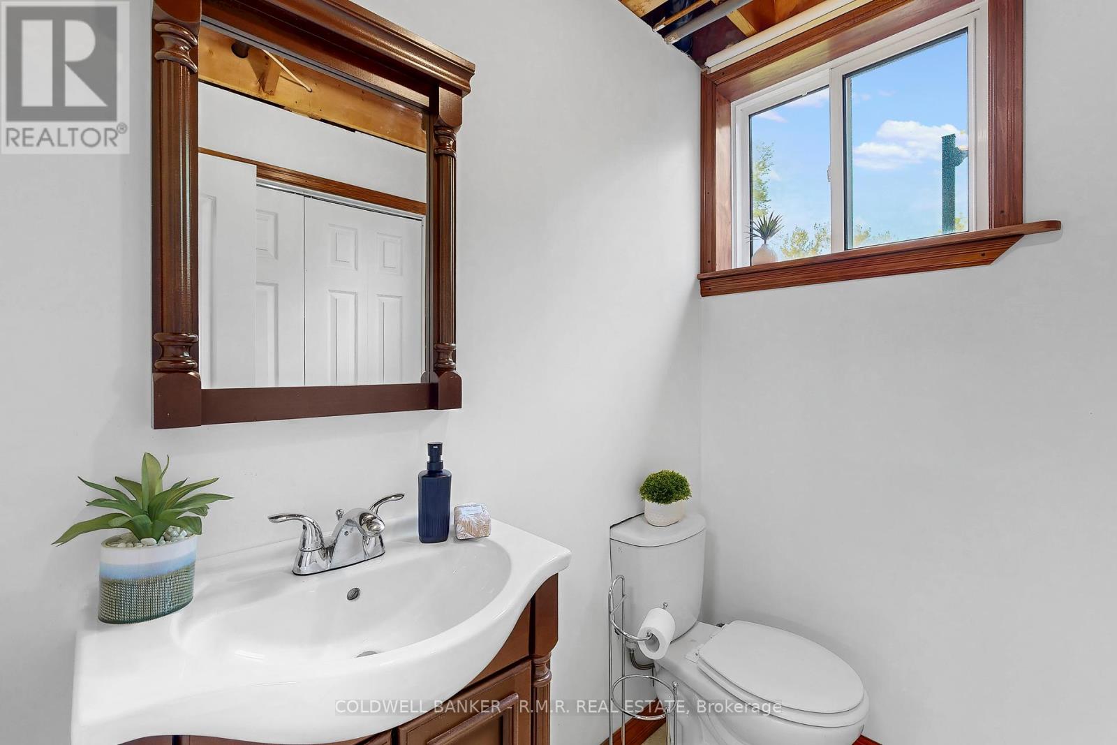 8754 LANGSTAFF ROAD - Image 27