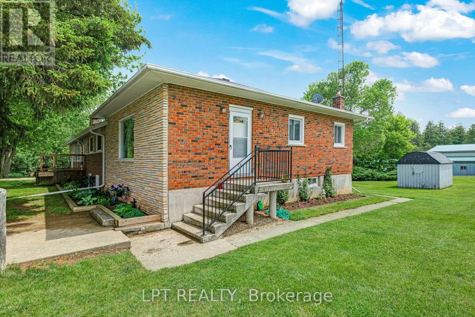 8139 INDIAN TRAIL - 34