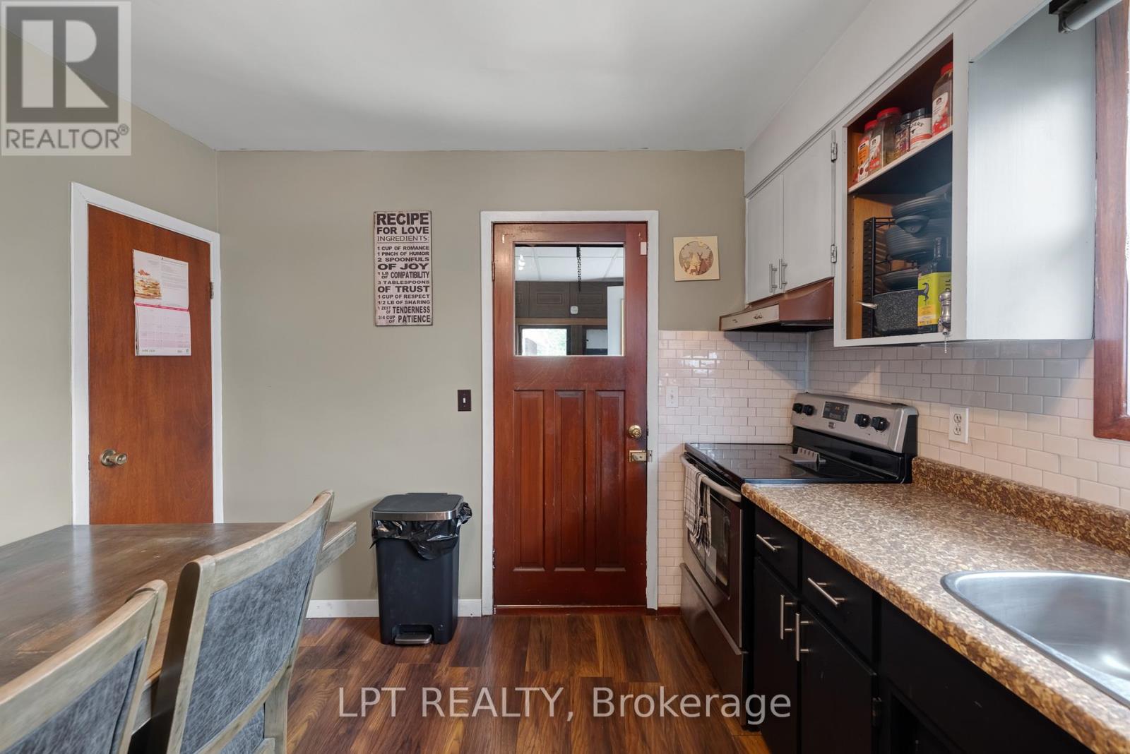 8139 INDIAN TRAIL - 45