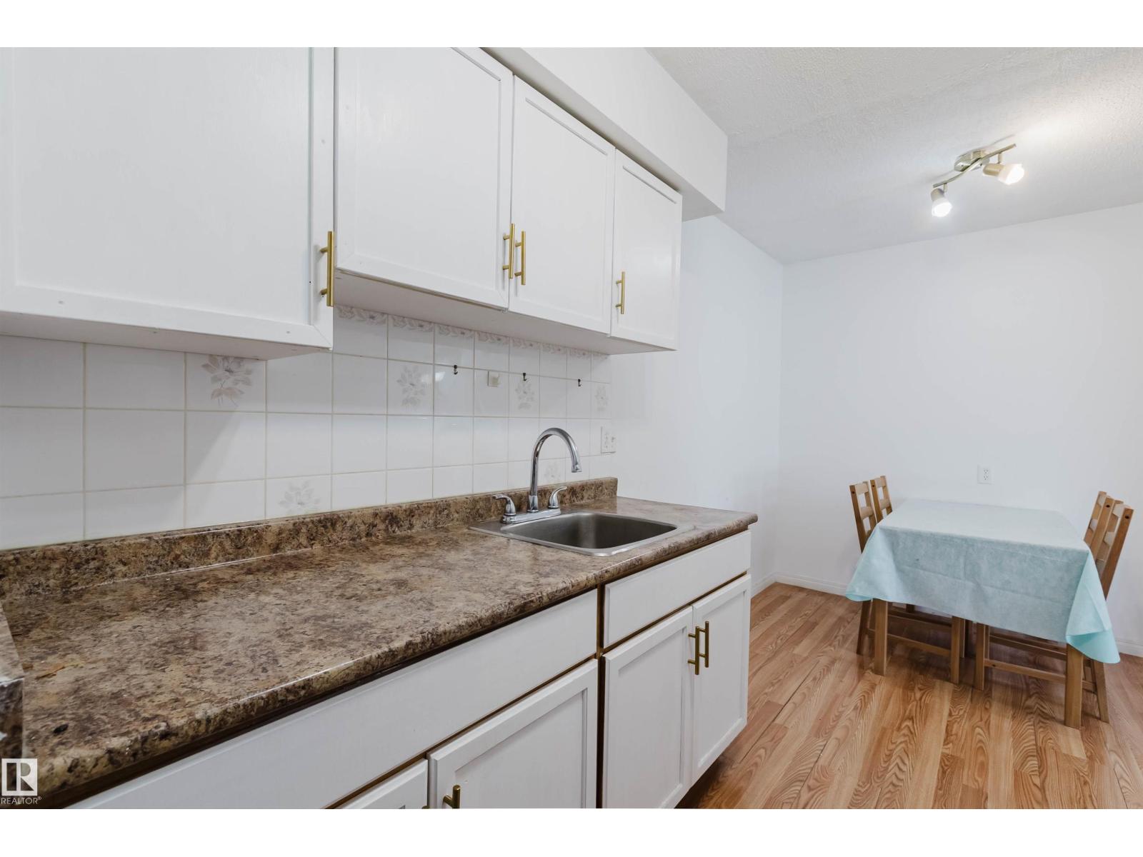 #4 14310 80 ST NW - 7