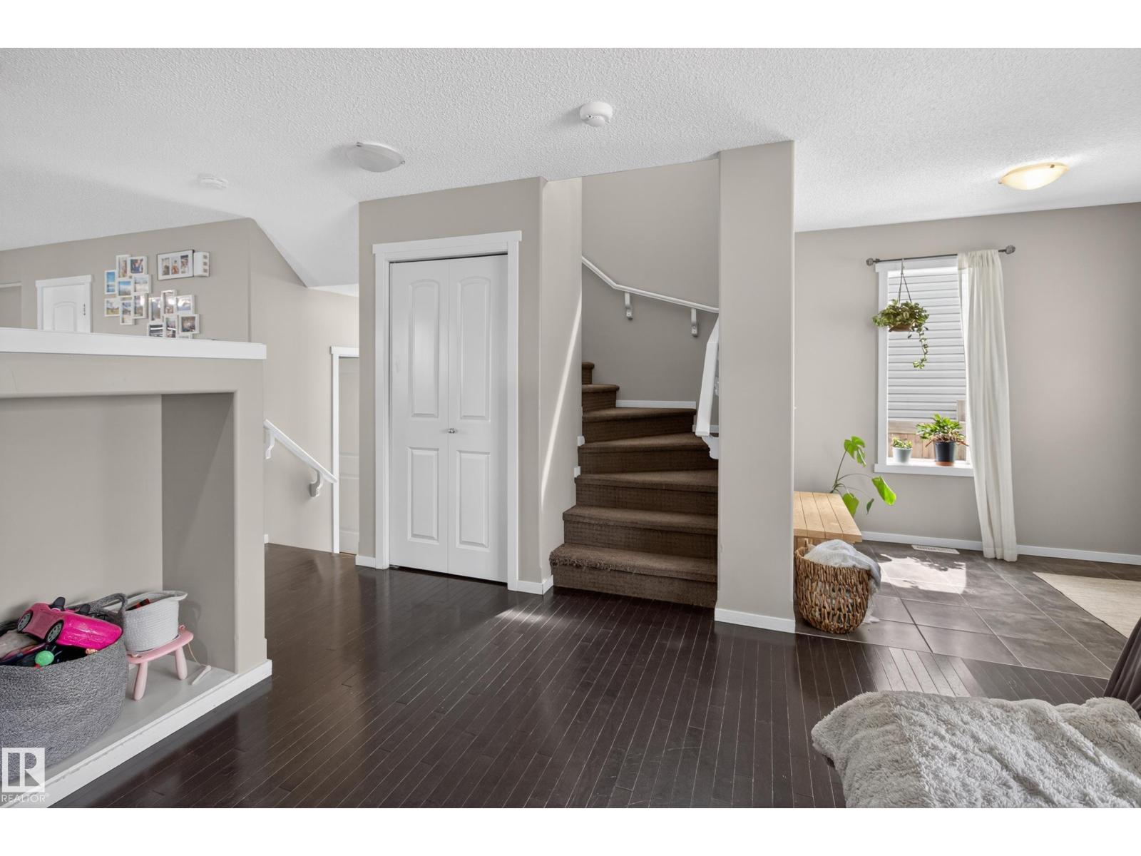 3611 12 ST NW - 17