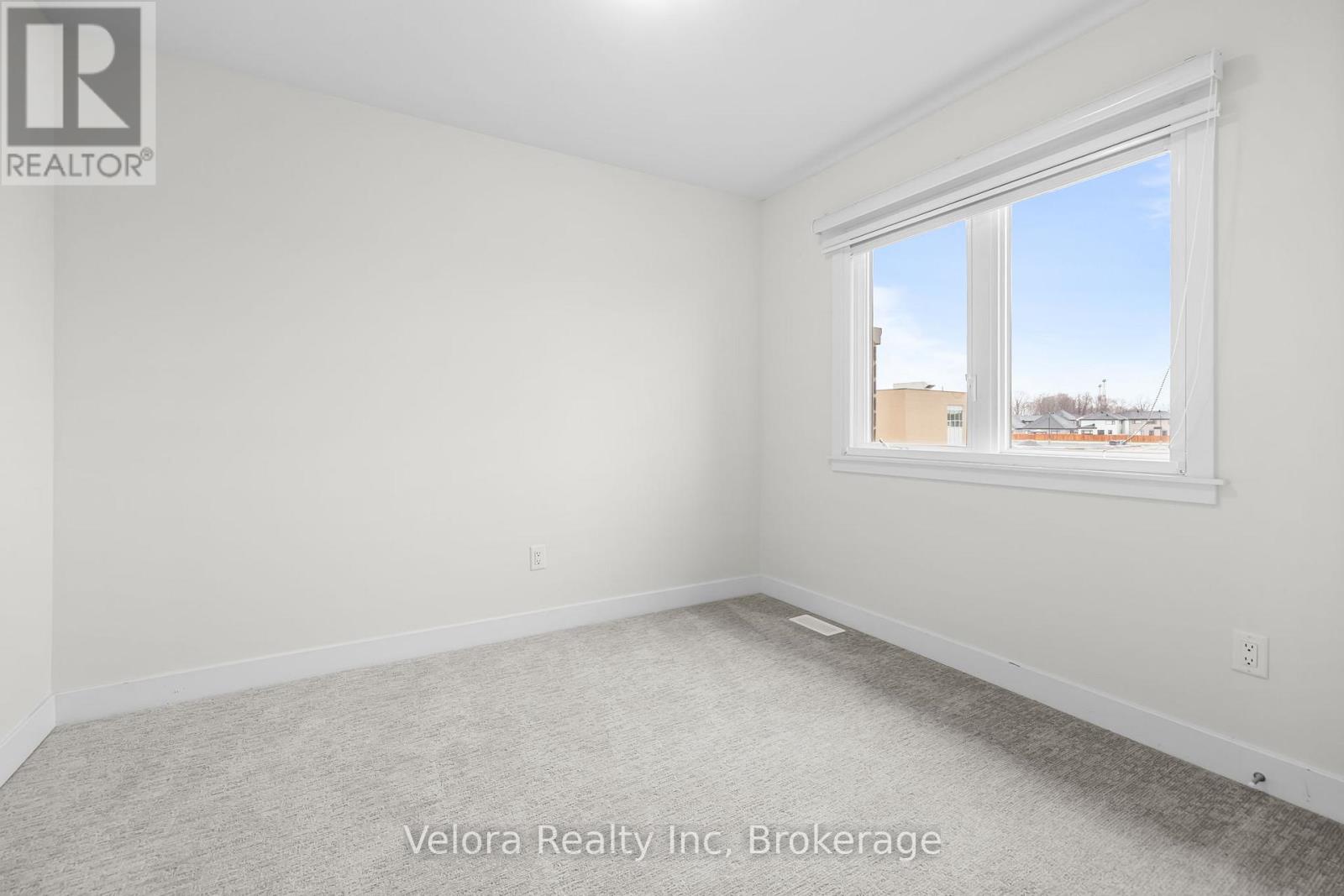 4 Bed, 4 Bath House for Rent in Ottawa – 744 COPE DRIVE, Ottawa – MLS# X13430720 - Image 23