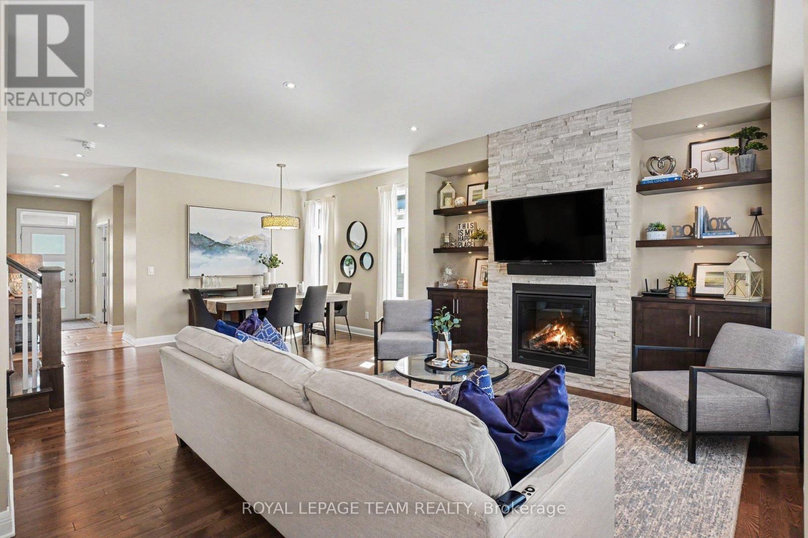 3 Bed, 3 Bath House for Sale in Ottawa – 330 DEVONIAN WAY, Ottawa – MLS# X13430746 - Image 8