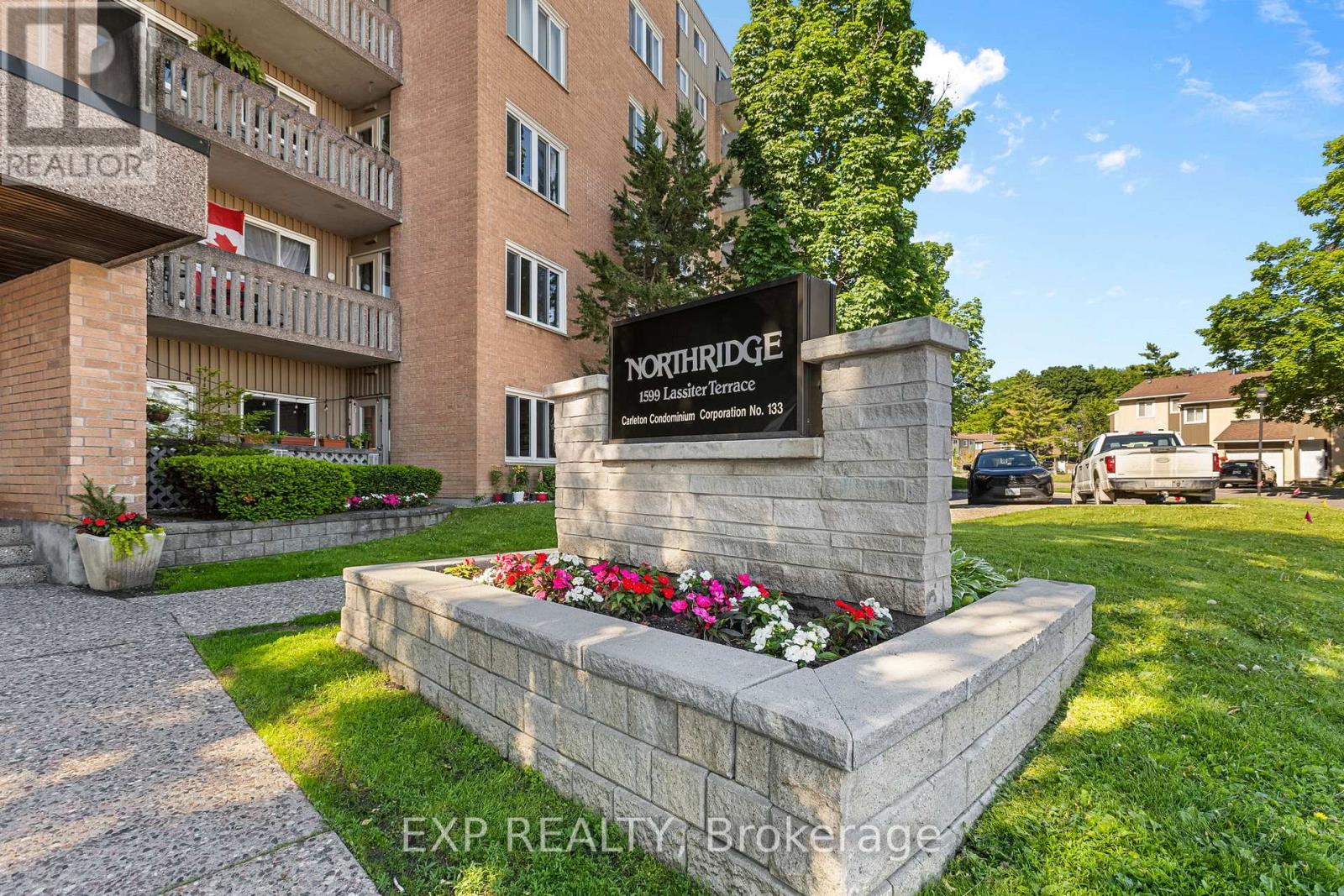 #215 1599 LASSITER TERRACE - 1