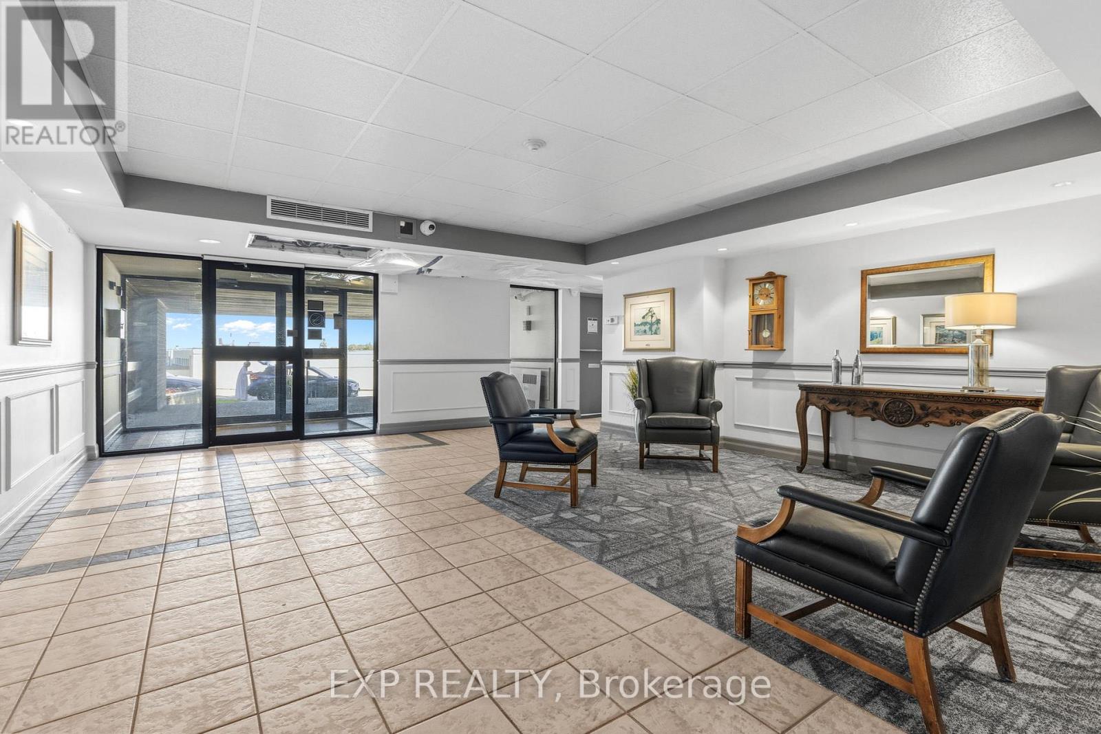 #215 1599 LASSITER TERRACE - 5