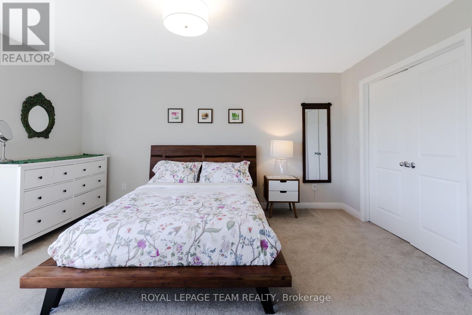 3 Bed, 3 Bath House for Sale in Ottawa – 86 ESCARPMENT CRESCENT, Ottawa – MLS# X13430780 - Image 24
