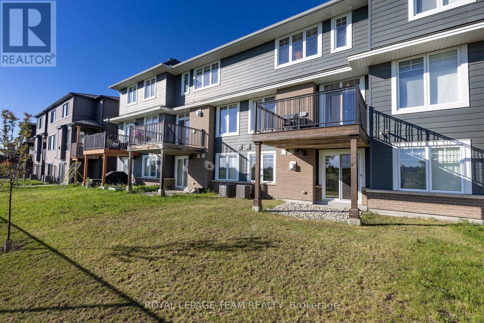 3 Bed, 3 Bath House for Sale in Ottawa – 86 ESCARPMENT CRESCENT, Ottawa – MLS# X13430780 - Image 40