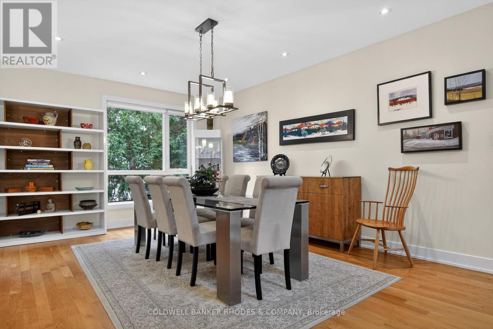 Spacious dining room