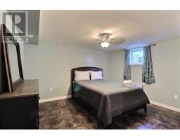 Bath (# pieces 1-6) - 15-17 Cornwall Road, Cornwall, PE C0A1H0 Photo 9