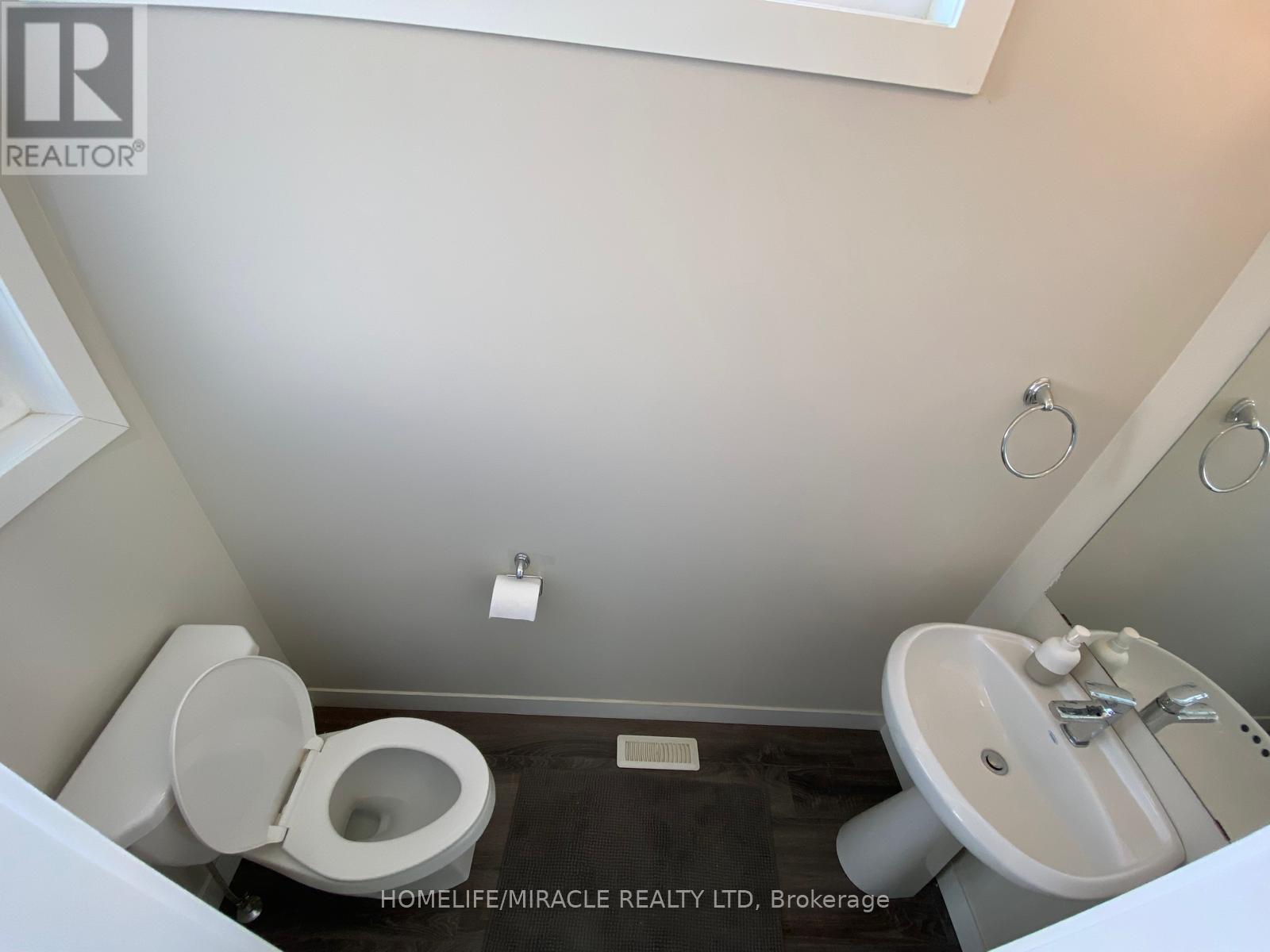 939 WEST VILLAGE SQUARE - 12