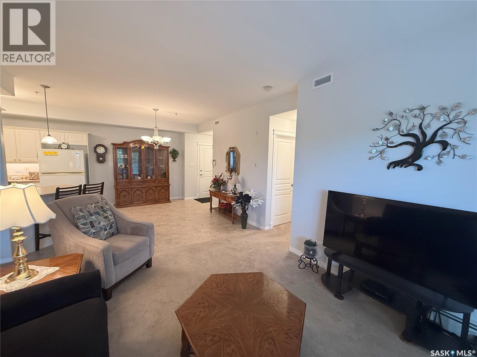 313 102 Armistice WAY — photo 6