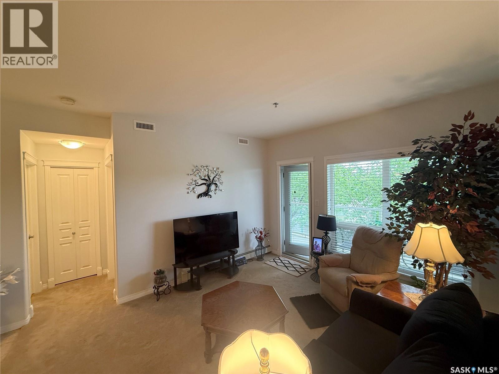 313 102 Armistice WAY — photo 7
