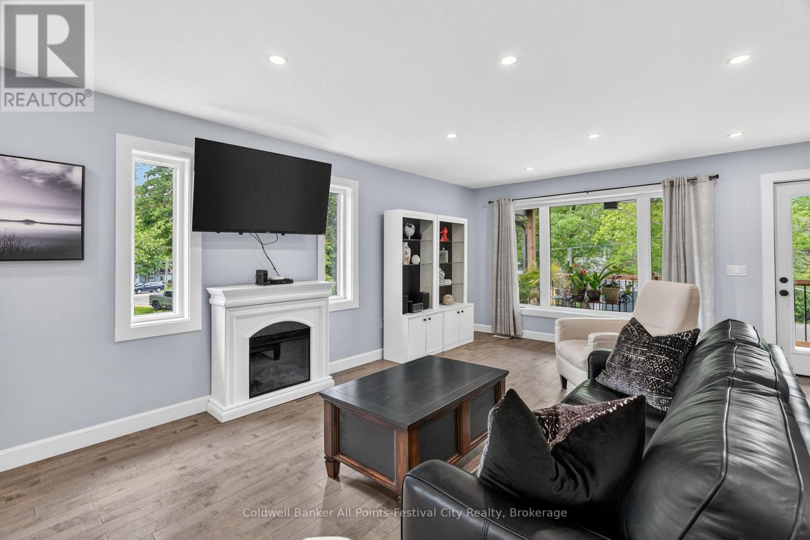 30 BLUEWATER DRIVE - 19