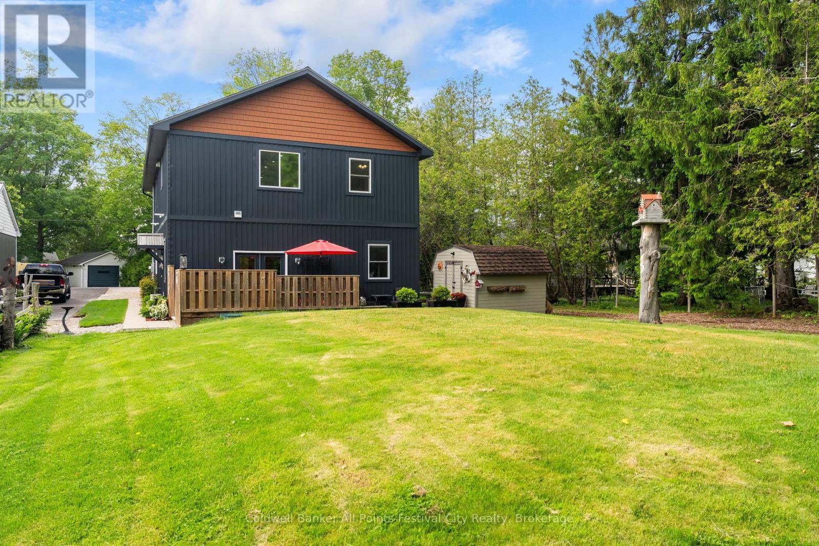 30 BLUEWATER DRIVE - 37