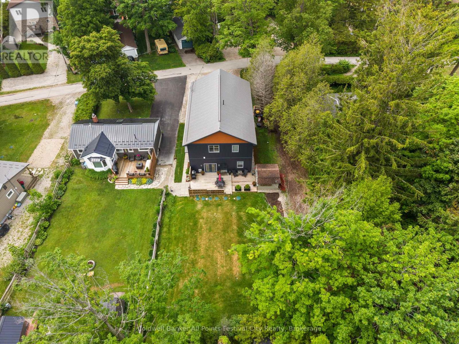 30 BLUEWATER DRIVE - 40