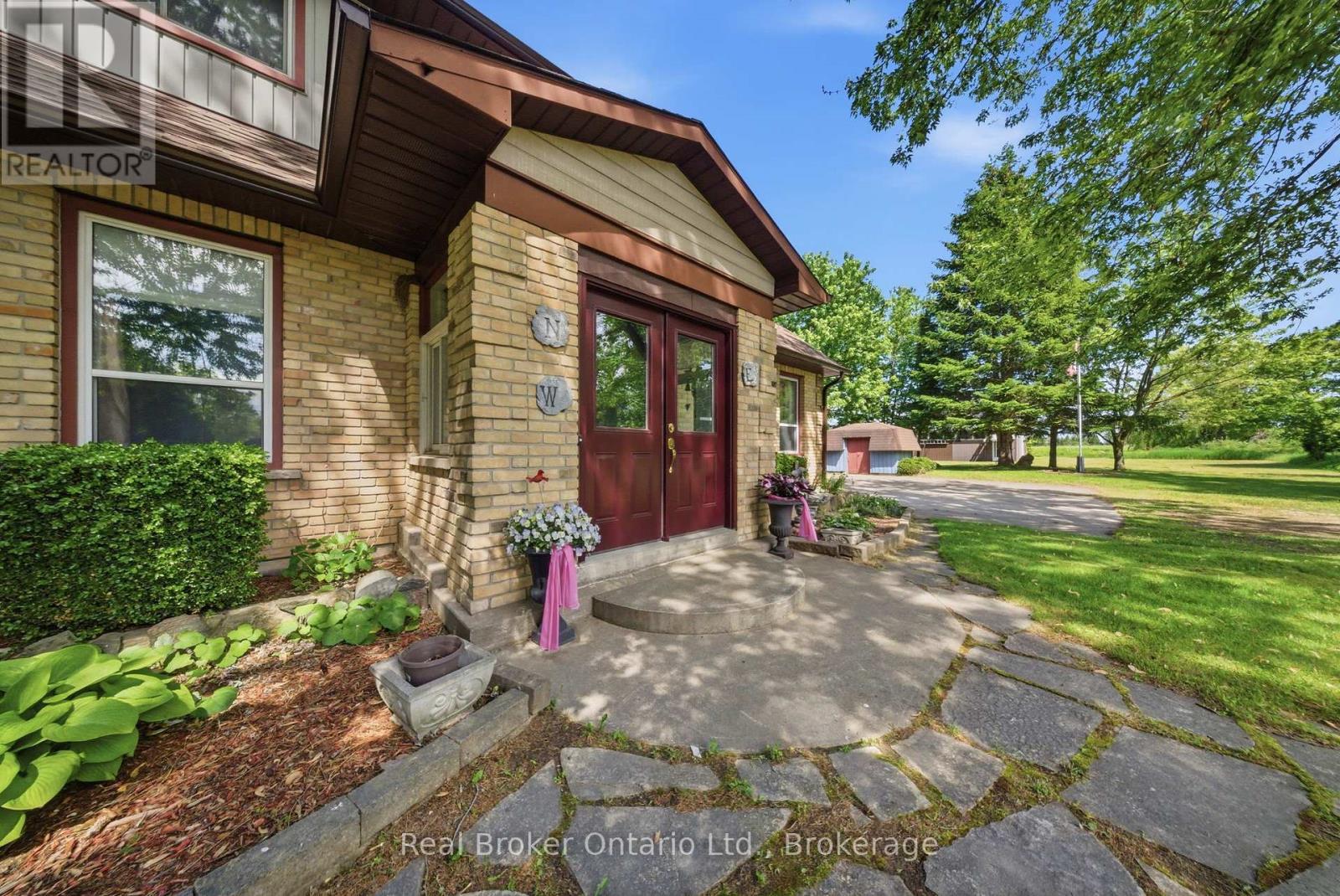 800 TREMAINE AVENUE S - Image 4