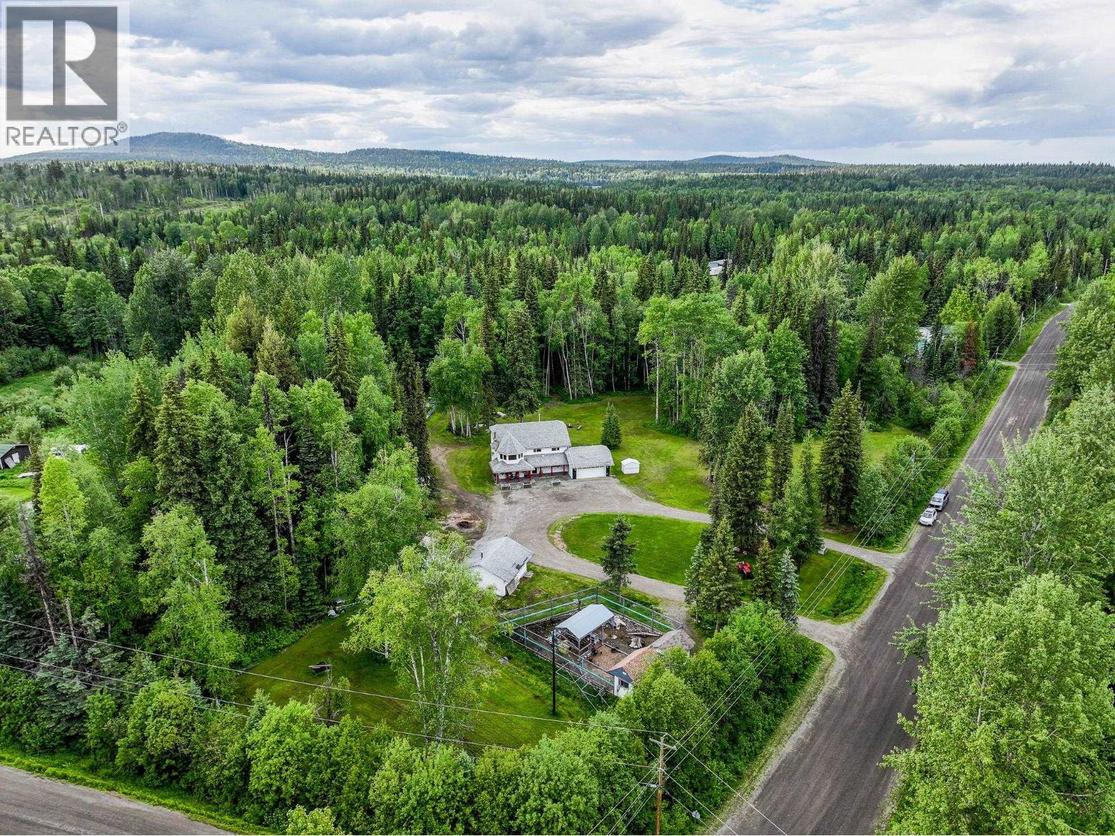 9365 OLAF ROAD - 35
