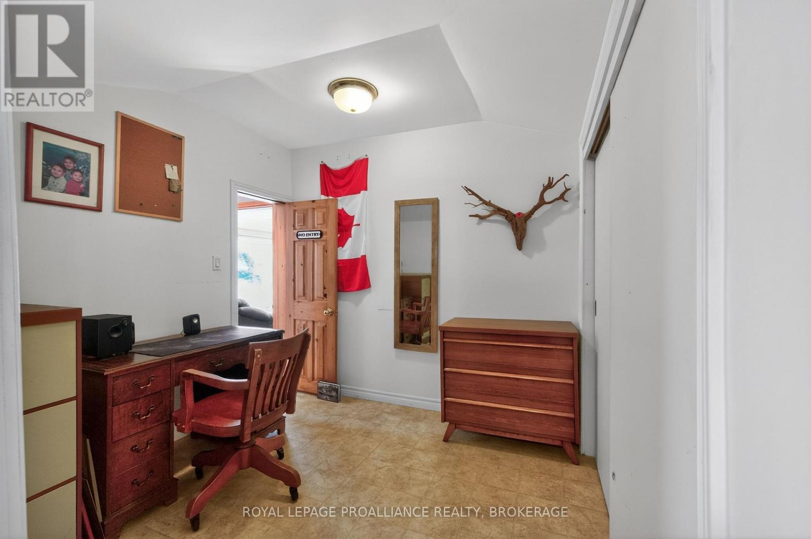 4670 CLEARWATER ROAD - 15