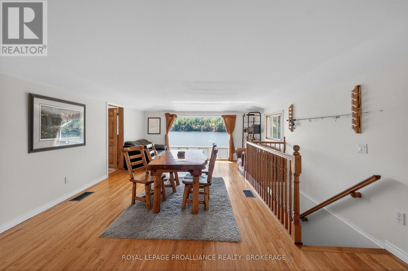 4670 CLEARWATER ROAD - 7