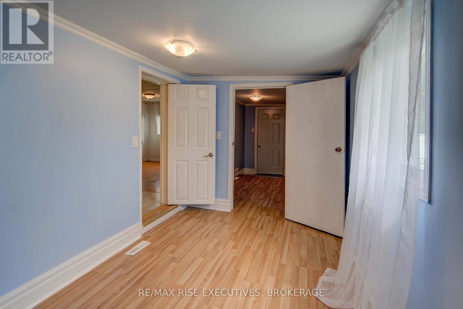 #27 104 ELLISVILLE ROAD - 16
