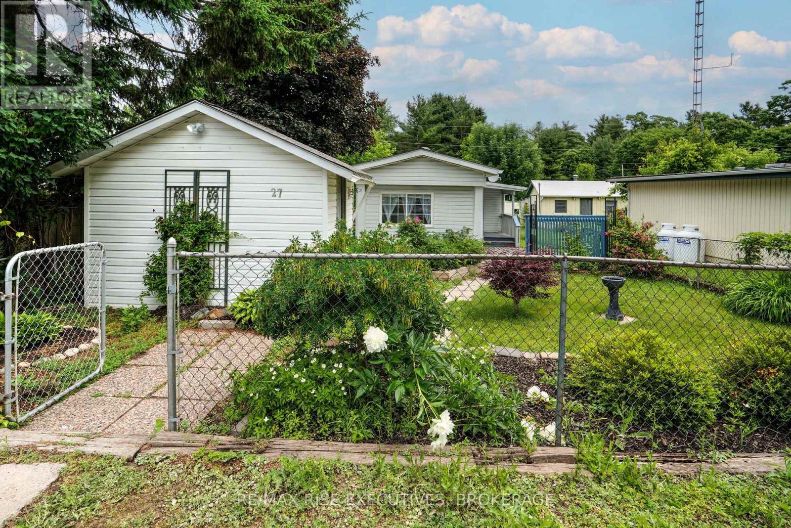 #27 104 ELLISVILLE ROAD - 2