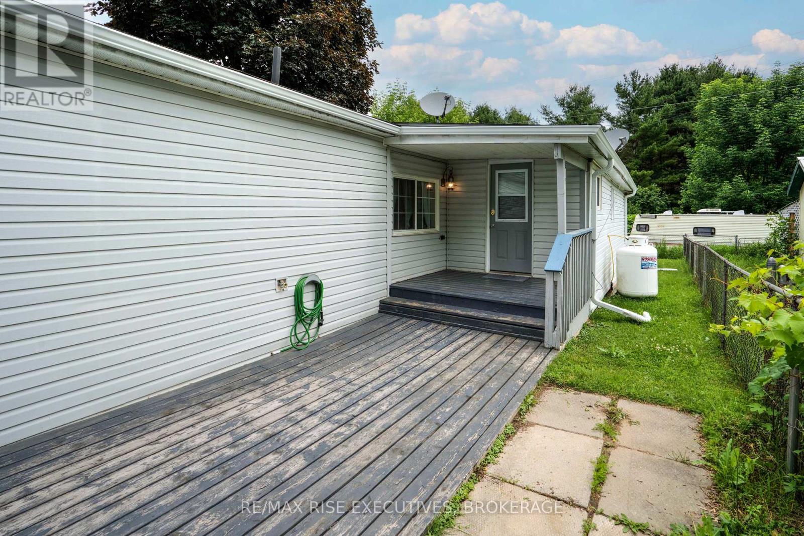 #27 104 ELLISVILLE ROAD - 4