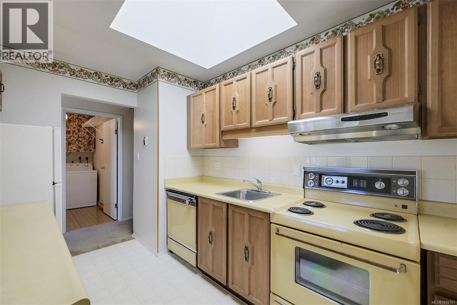 #15 3968 Cedar Hill Rd - 24